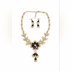 NEW Elegant Gold and Black Floral Necklace and Earring Set